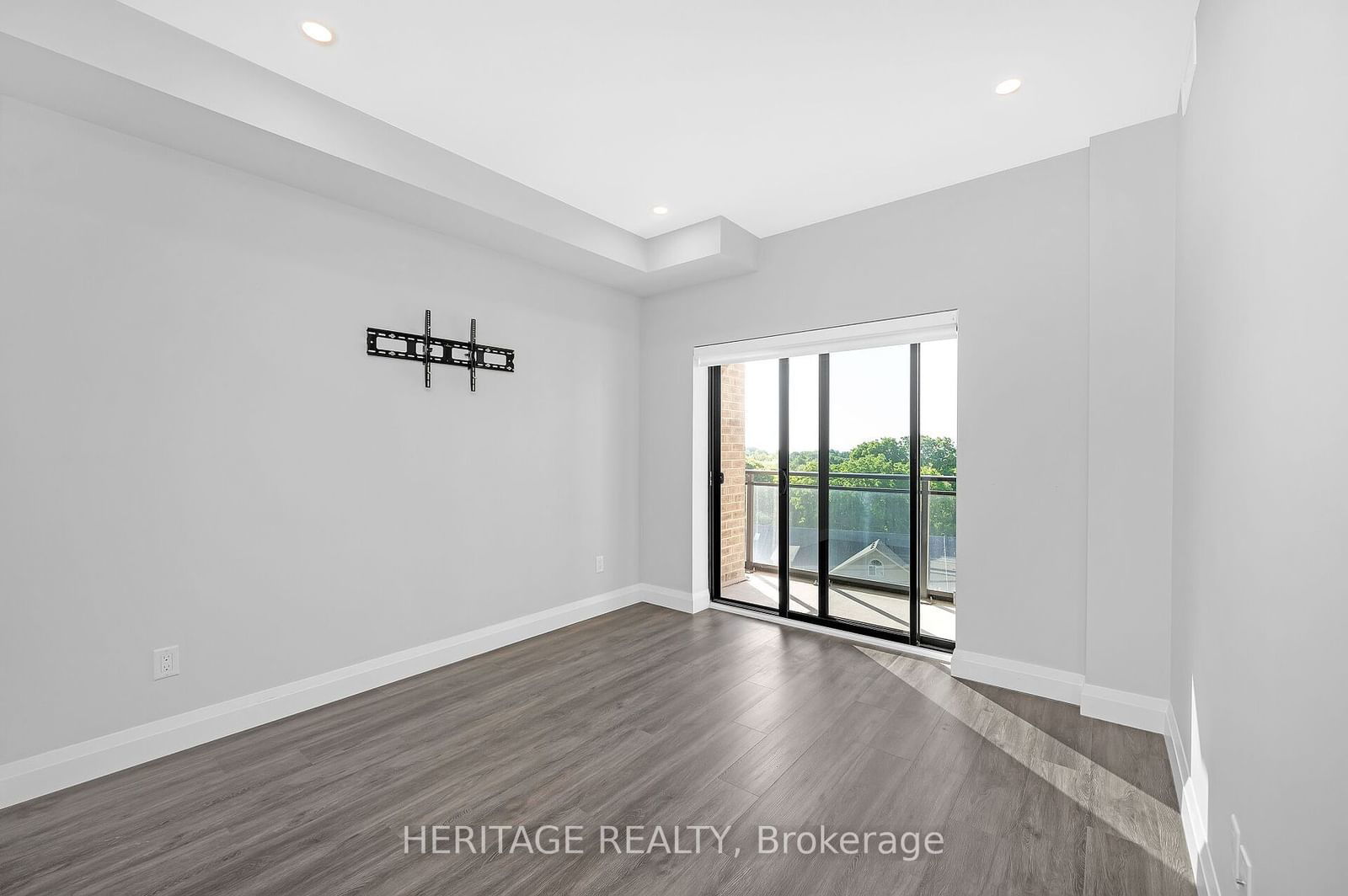 30 Hamilton St S, unit 509 for sale - image #12