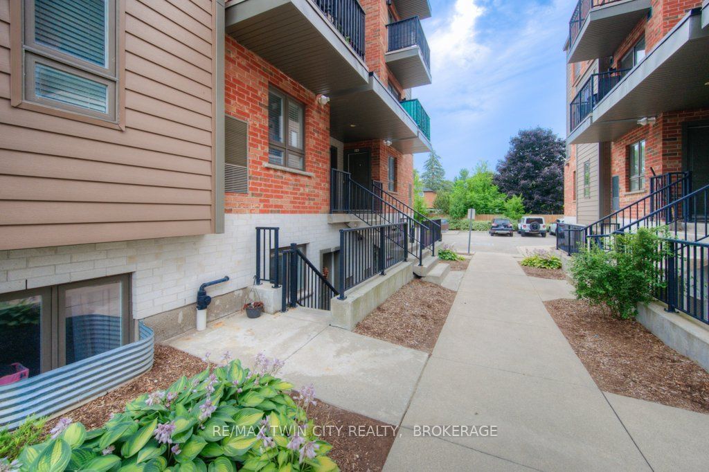 361 LANCASTER St W, unit B3 for sale - image #2