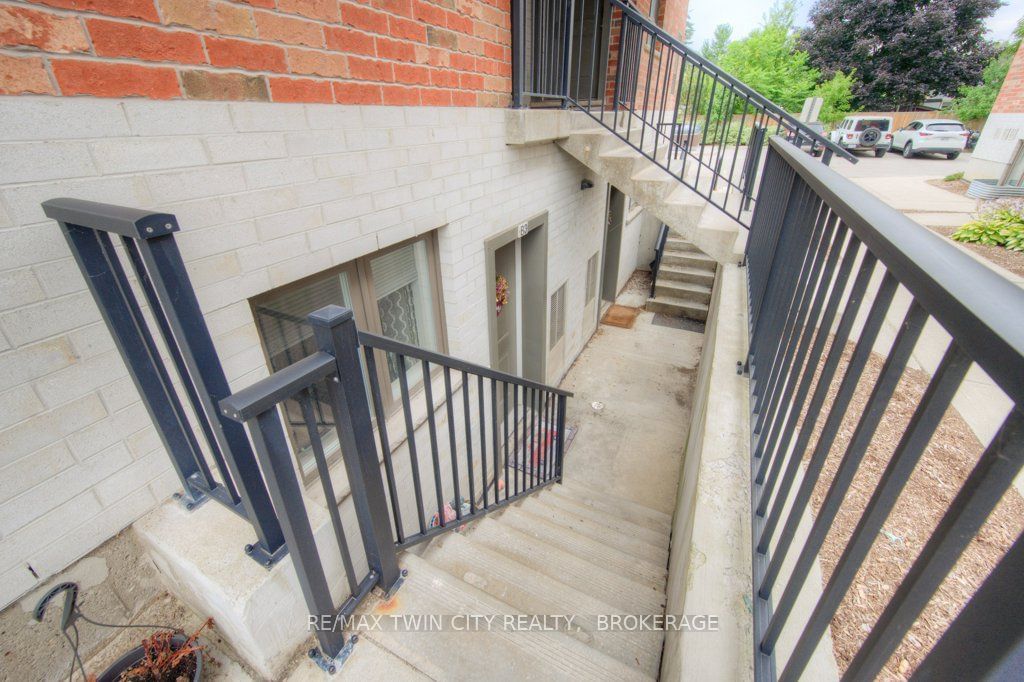 361 LANCASTER St W, unit B3 for sale - image #3