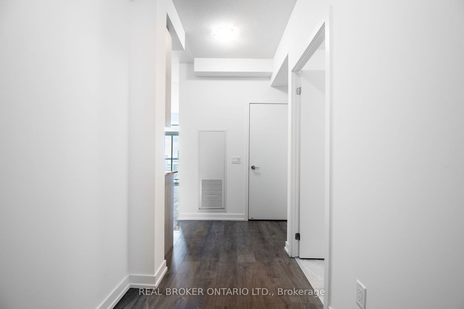 55 Duke St W, unit 1101 for sale - image #19