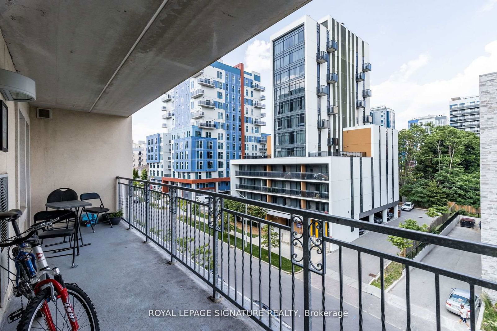 251 Lester St, unit 506 for sale - image #27