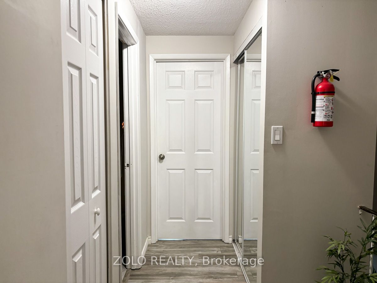 293 Fairway Rd N, unit 26 for sale - image #29