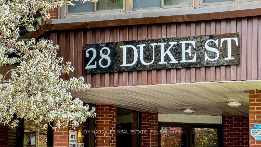 28 Duke St, unit 102 for sale