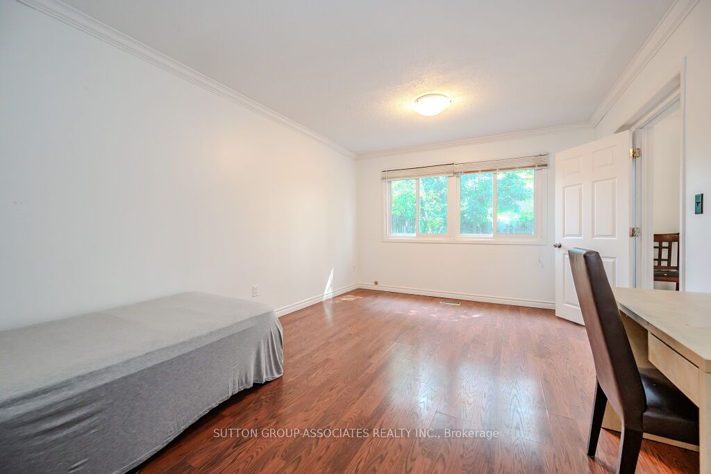 121 University Ave E, unit 18 for sale - image #13