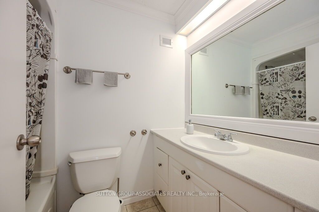 121 University Ave E, unit 18 for sale - image #16