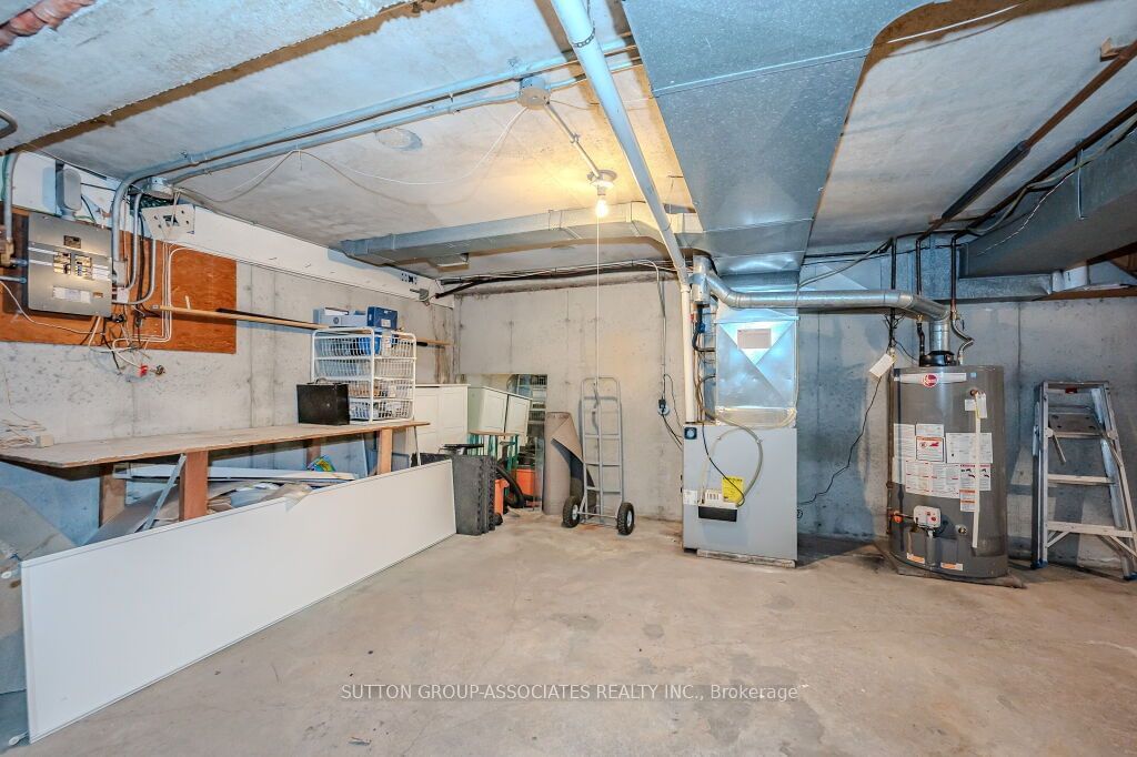 121 University Ave E, unit 18 for sale - image #26