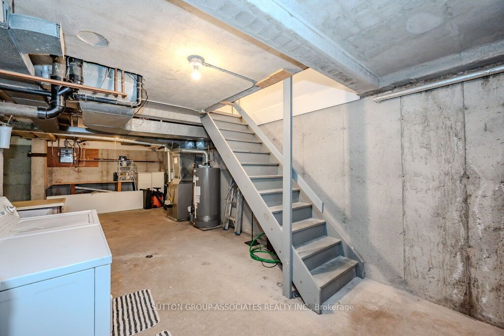 121 University Ave E, unit 18 for sale - image #27