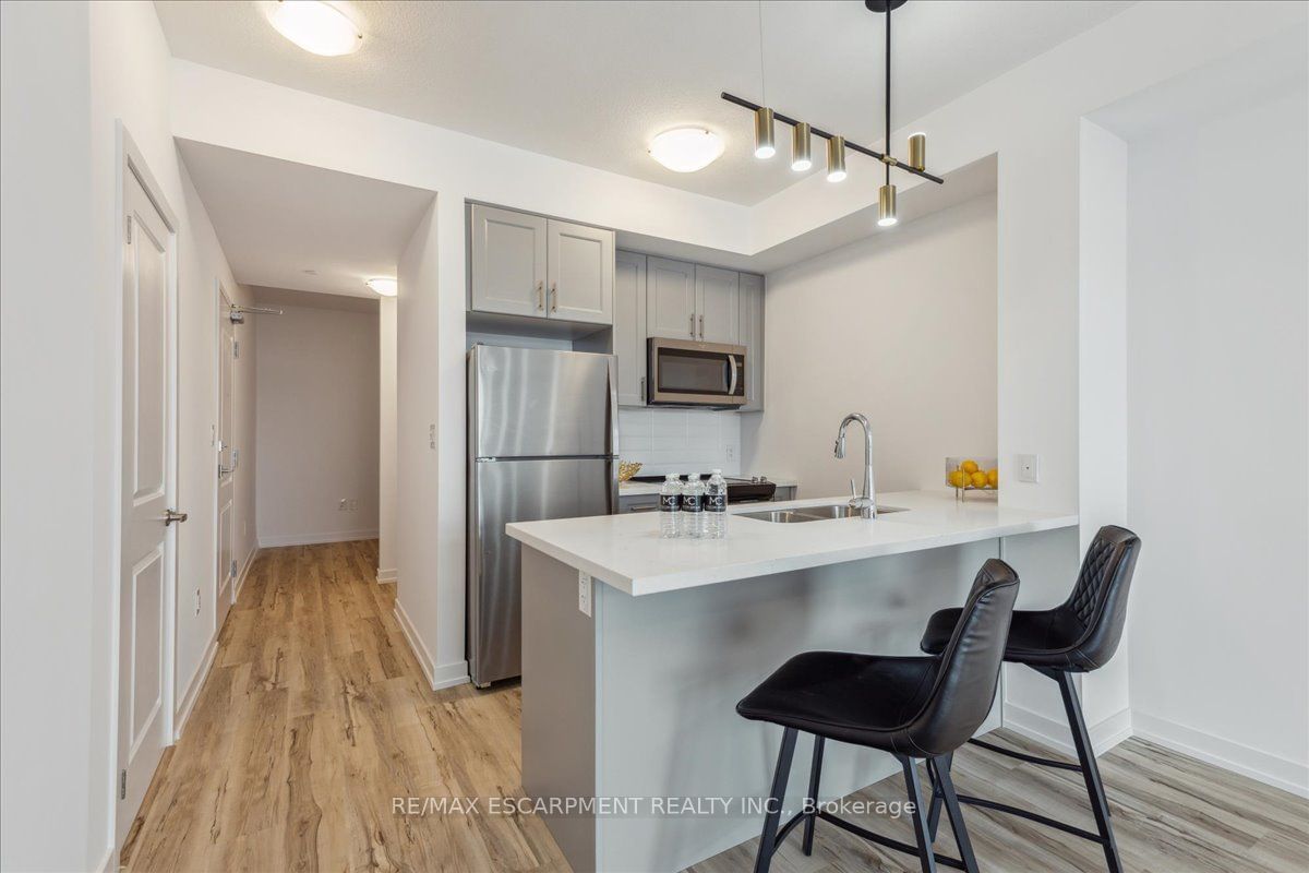 450 Dundas St E, unit 1001 for rent - image #15