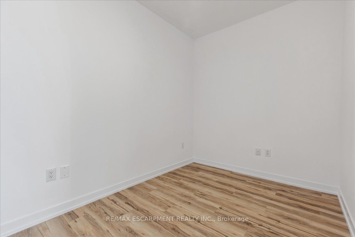 450 Dundas St E, unit 1001 for rent - image #24