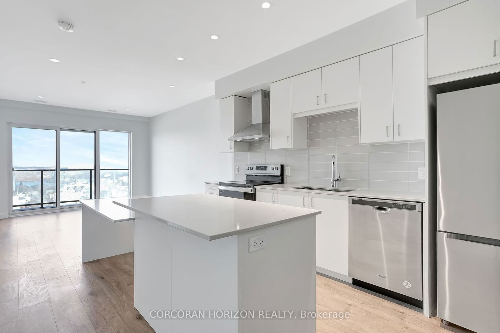 50 Grand Ave S, unit 1711 for sale