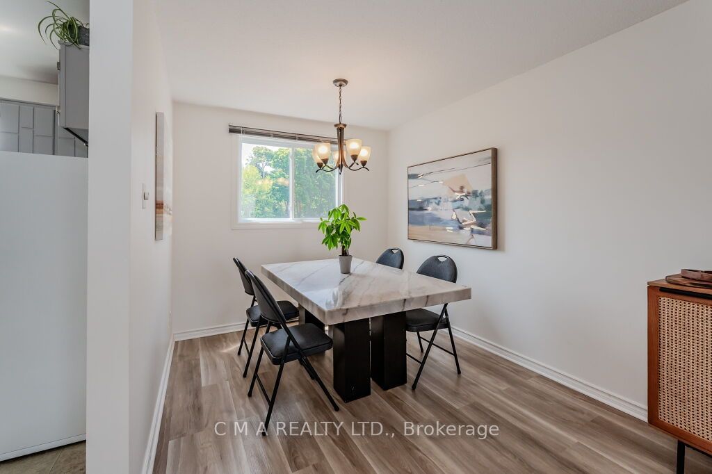 60 Elmsdale Dr, unit 35 for sale - image #22