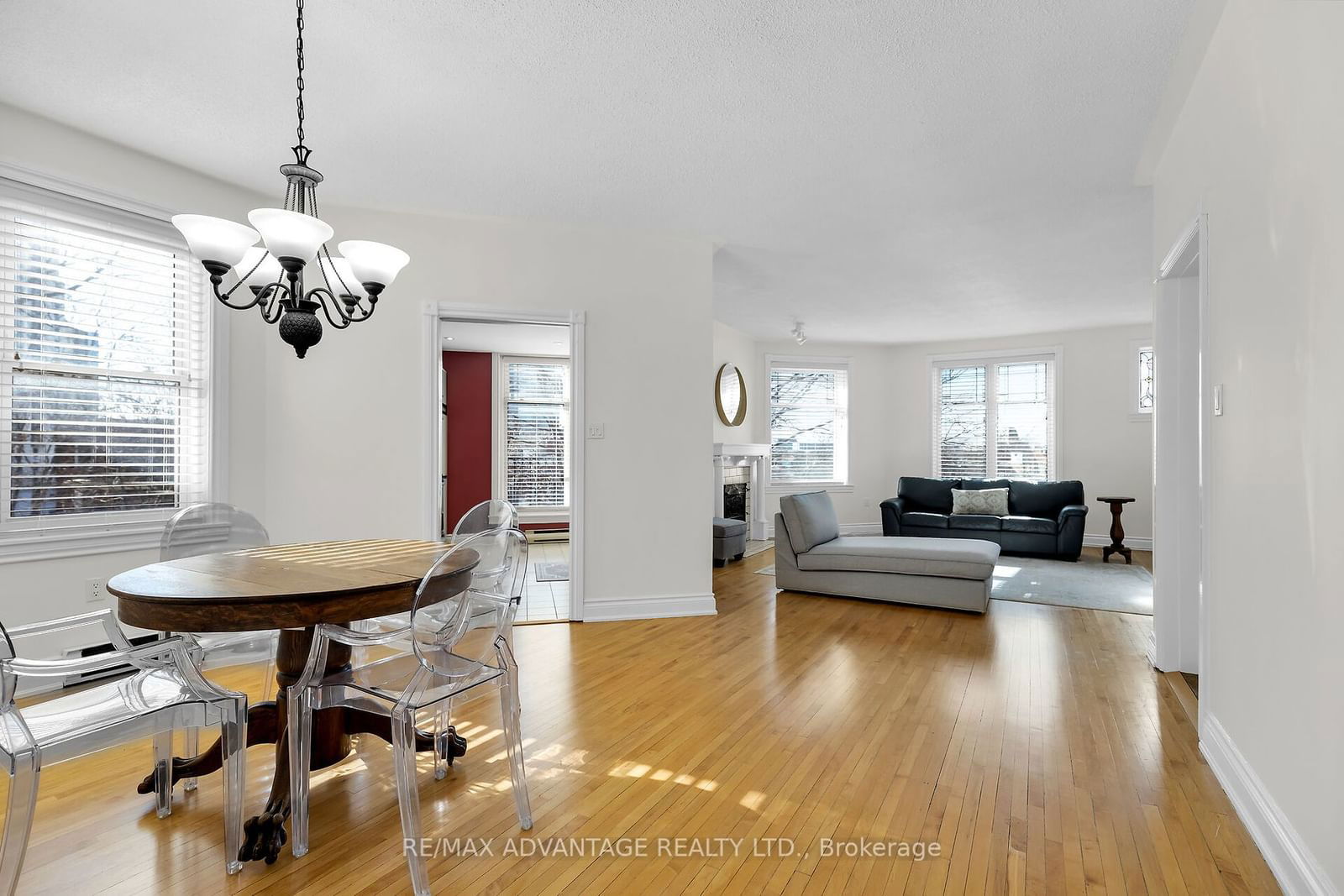 460 Wellington St, unit 407 for sale - image #8