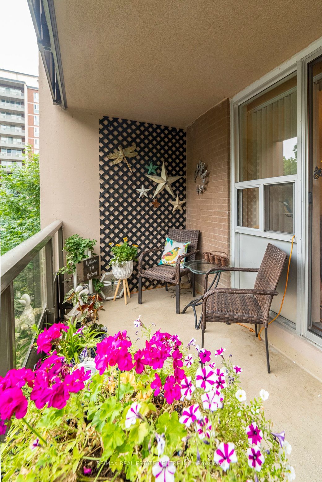 1966 Main St W, unit 406 for sale - image #28