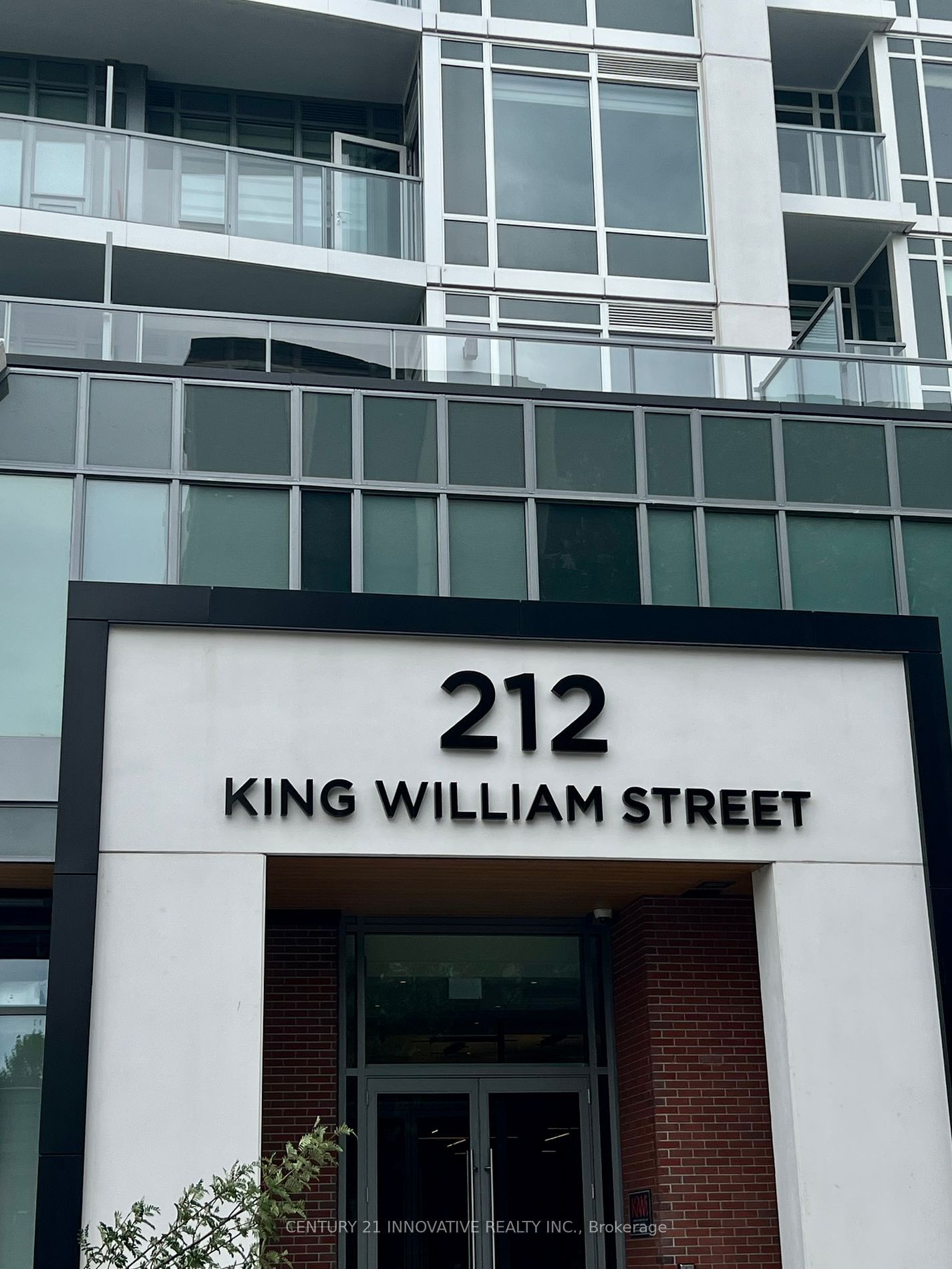 212 King William St N, unit 1415 for rent