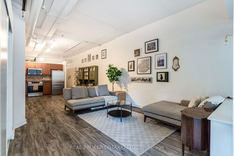 66 Bay St S, unit 118 for sale - image #1