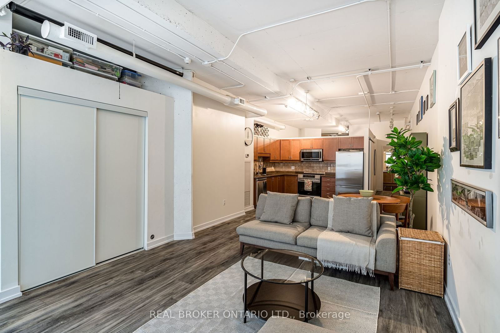 66 Bay St S, unit 118 for sale - image #11