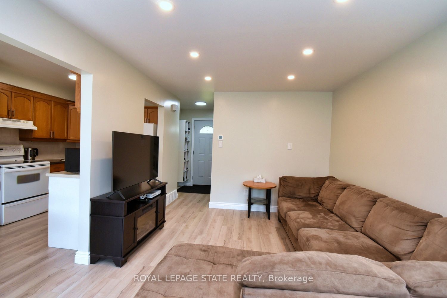 153 Limeridge Rd W, unit 8 for sale - image #3