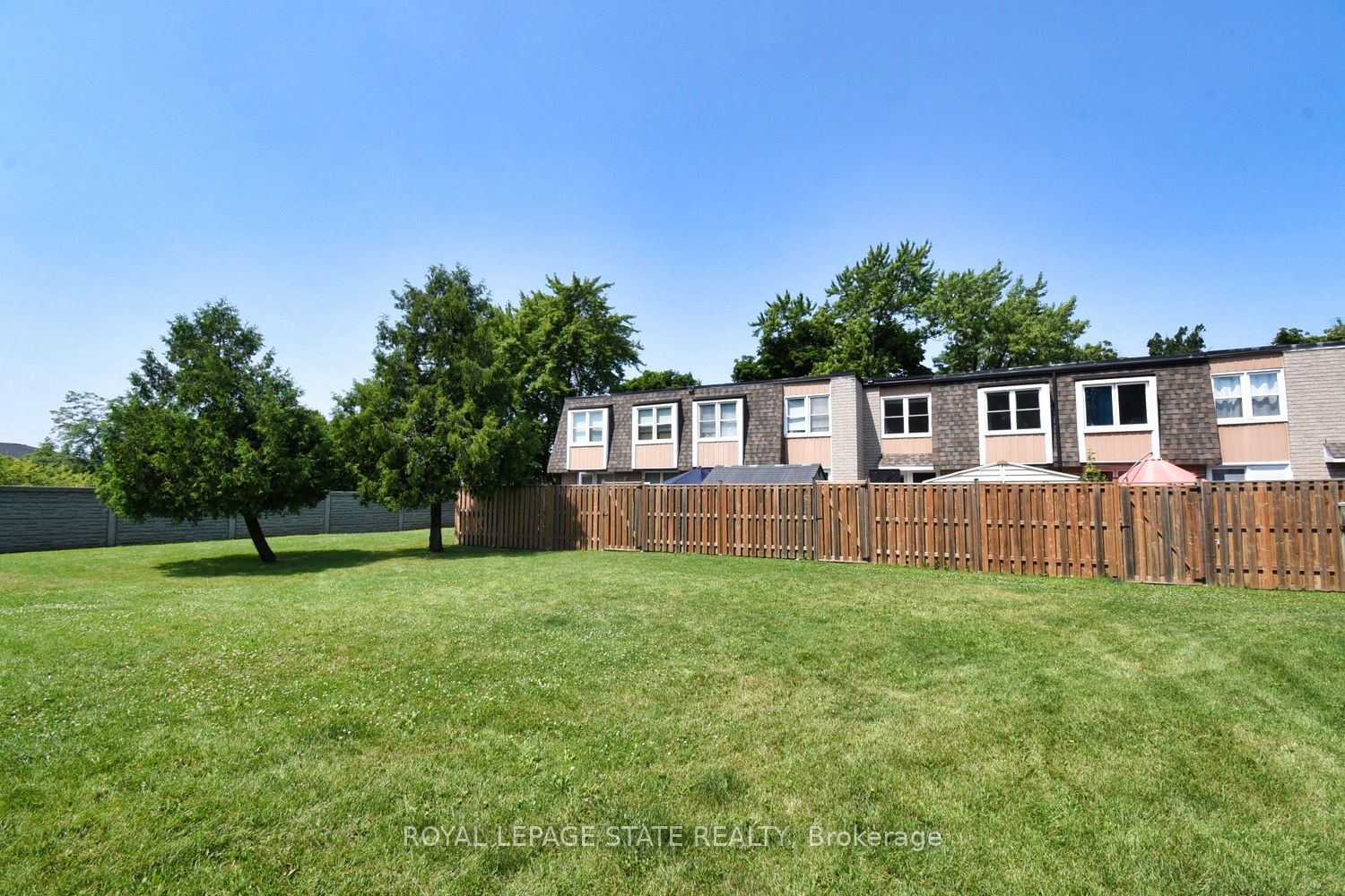 153 Limeridge Rd W, unit 8 for sale - image #32