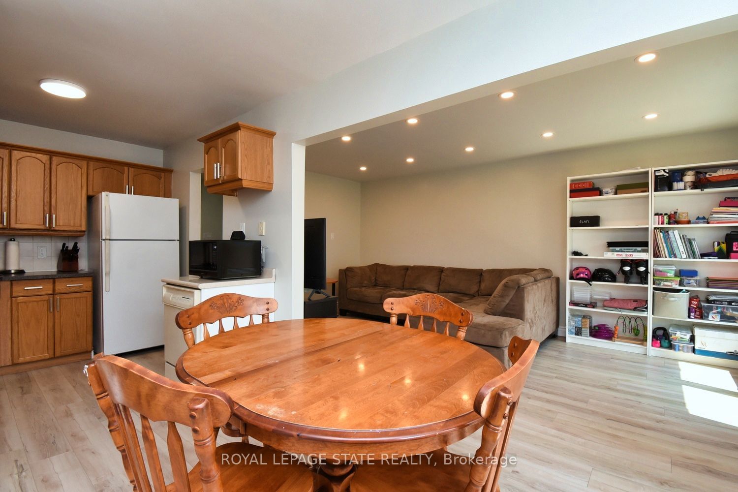 153 Limeridge Rd W, unit 8 for sale - image #9