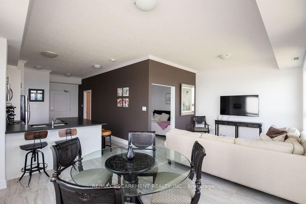 101 Shoreview Pl, unit 608 for sale - image #8