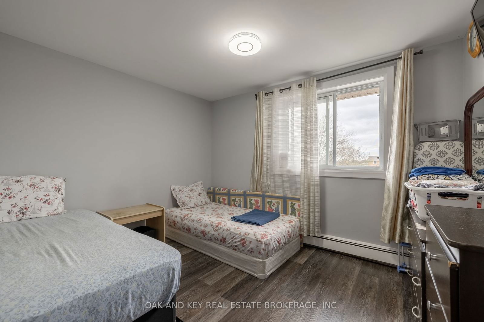 1590 Ernest Ave, unit 301 for sale - image #7