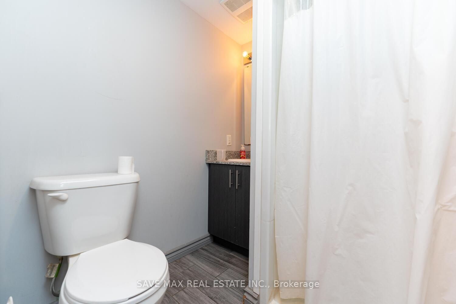 275 Larch St, unit 209F for sale - image #7