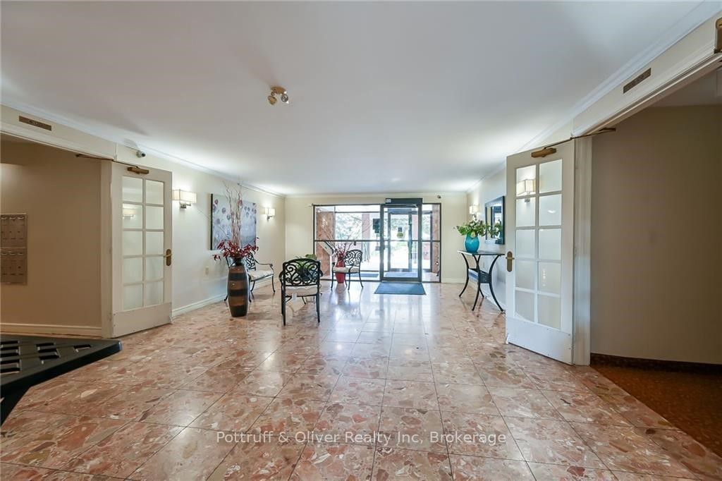 150 Wilson St W, unit 112 for sale - image #5