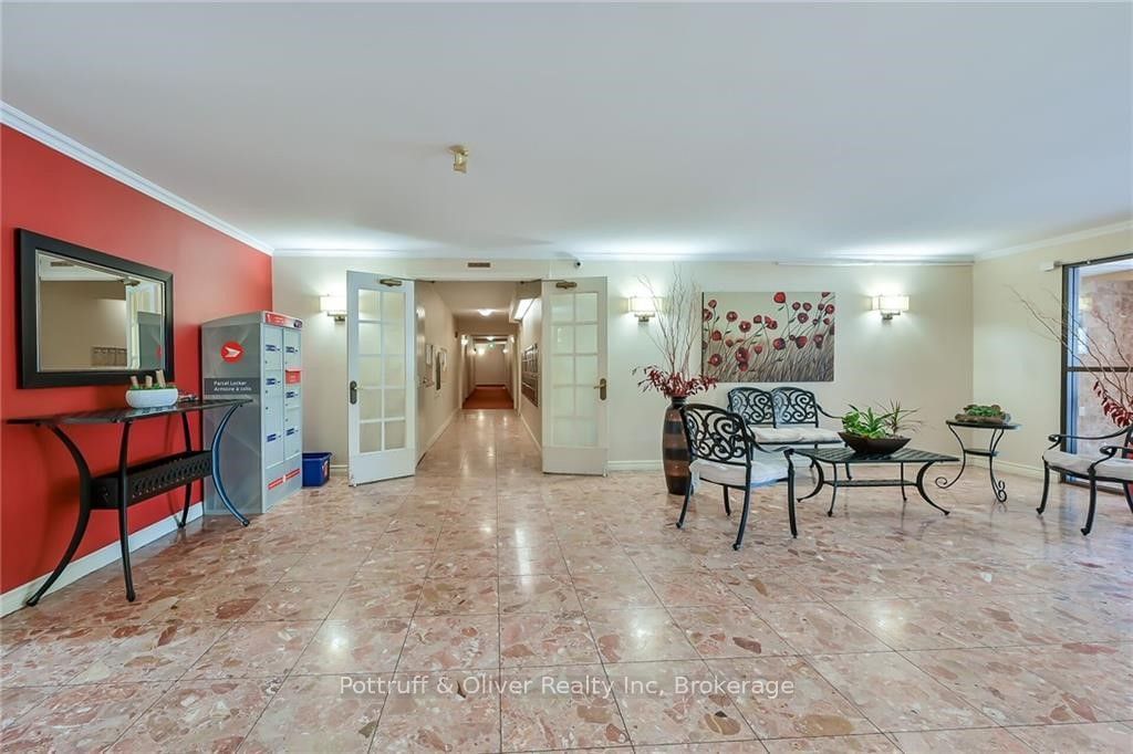 150 Wilson St W, unit 112 for sale - image #6