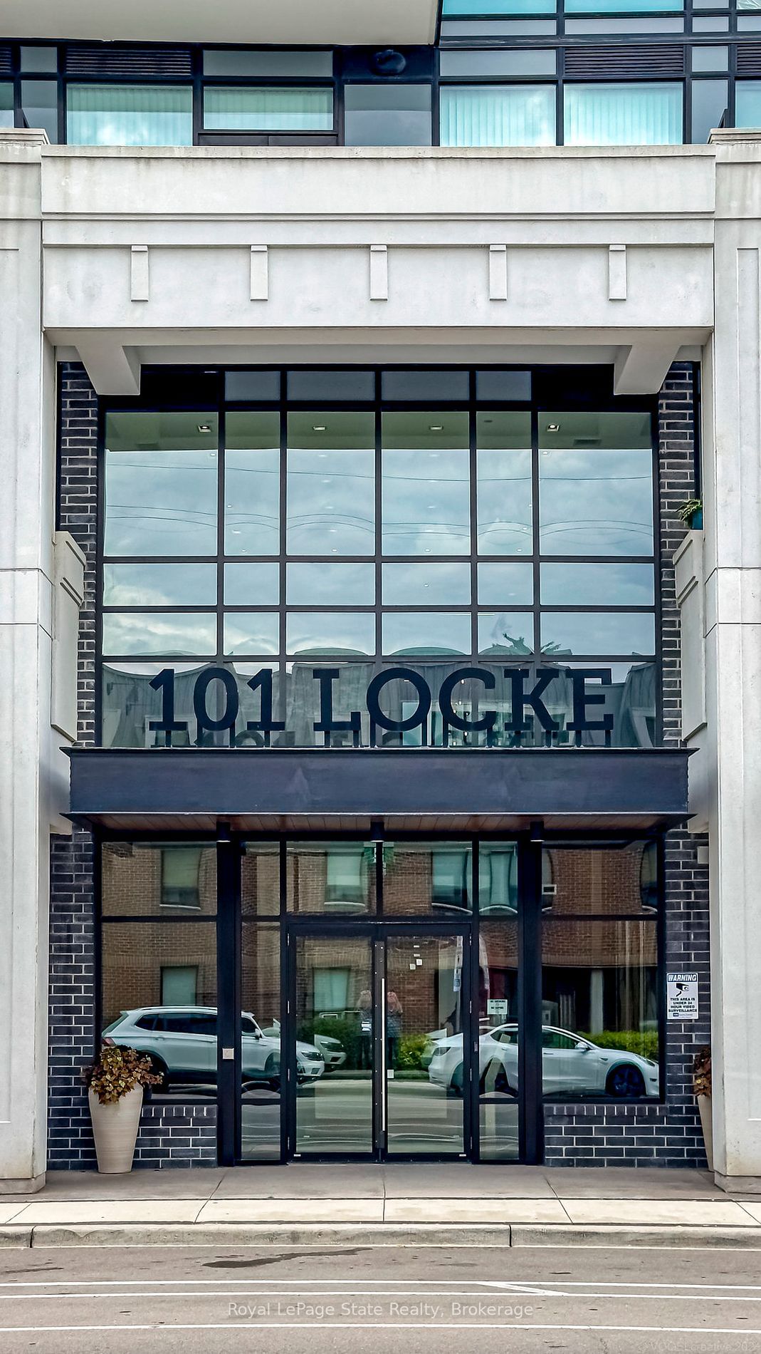 101 Locke St, unit 304 for sale - image #10