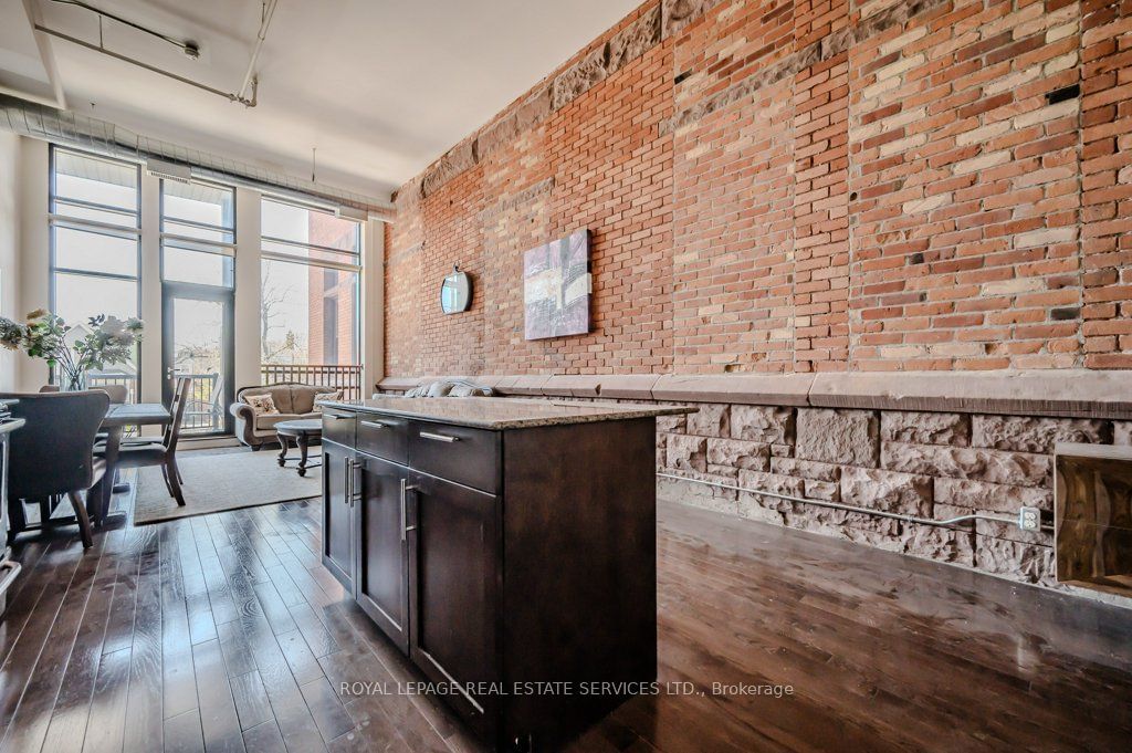 200 Stinson St, unit 206 for sale - image #17