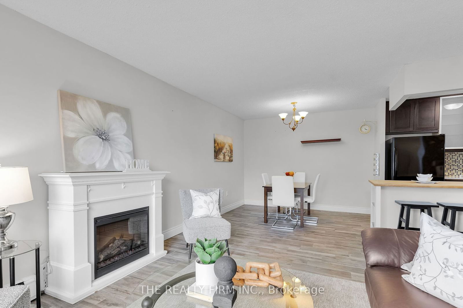 1584 Ernest Ave, unit 308 for sale - image #14