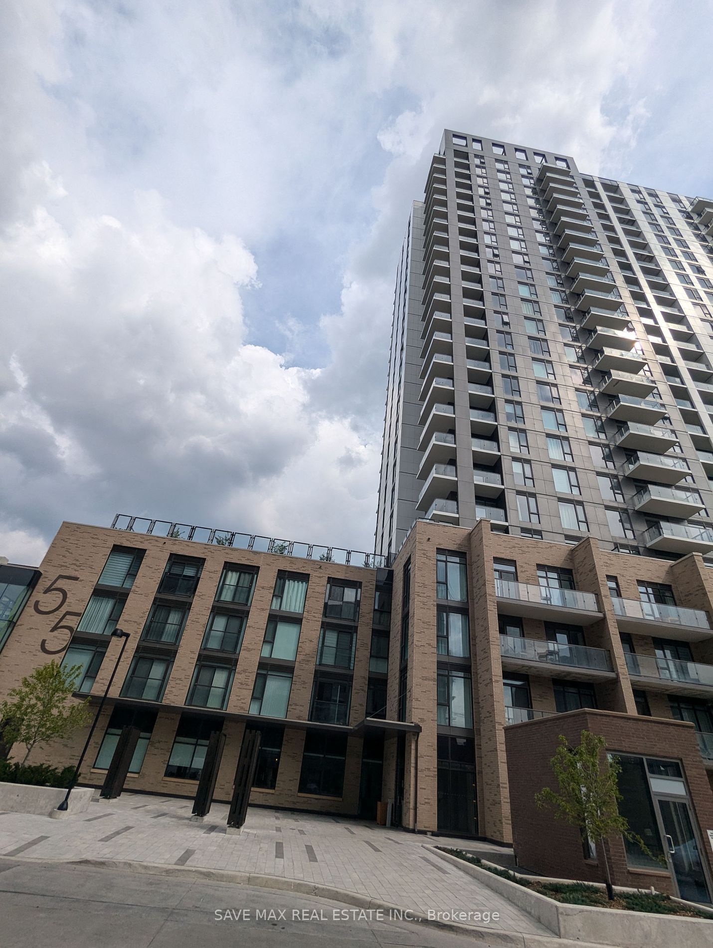 55 Duke St W, unit 2309 for sale - image #1