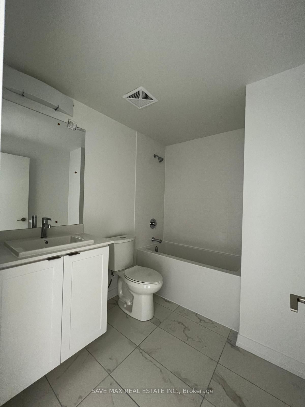 55 Duke St W, unit 2309 for sale - image #7