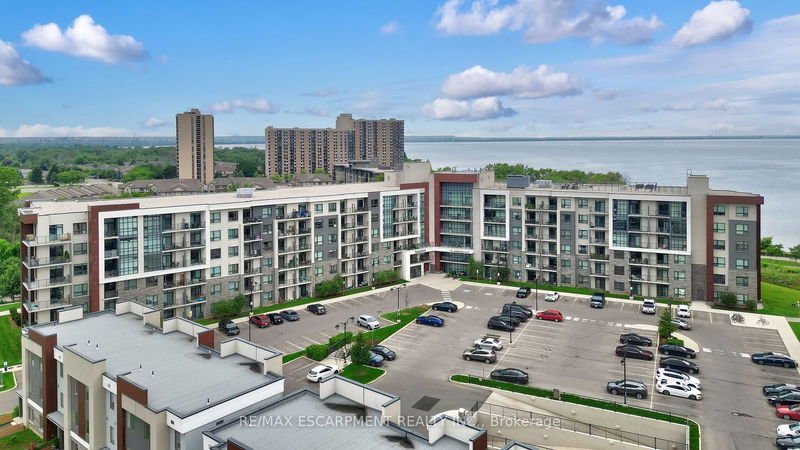 125 Shoreview Pl, unit 512 for sale