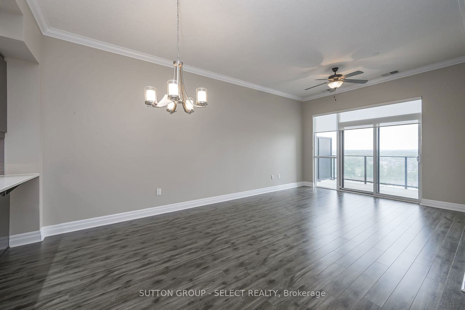 240 Villagewalk Blvd, unit 1110 for sale