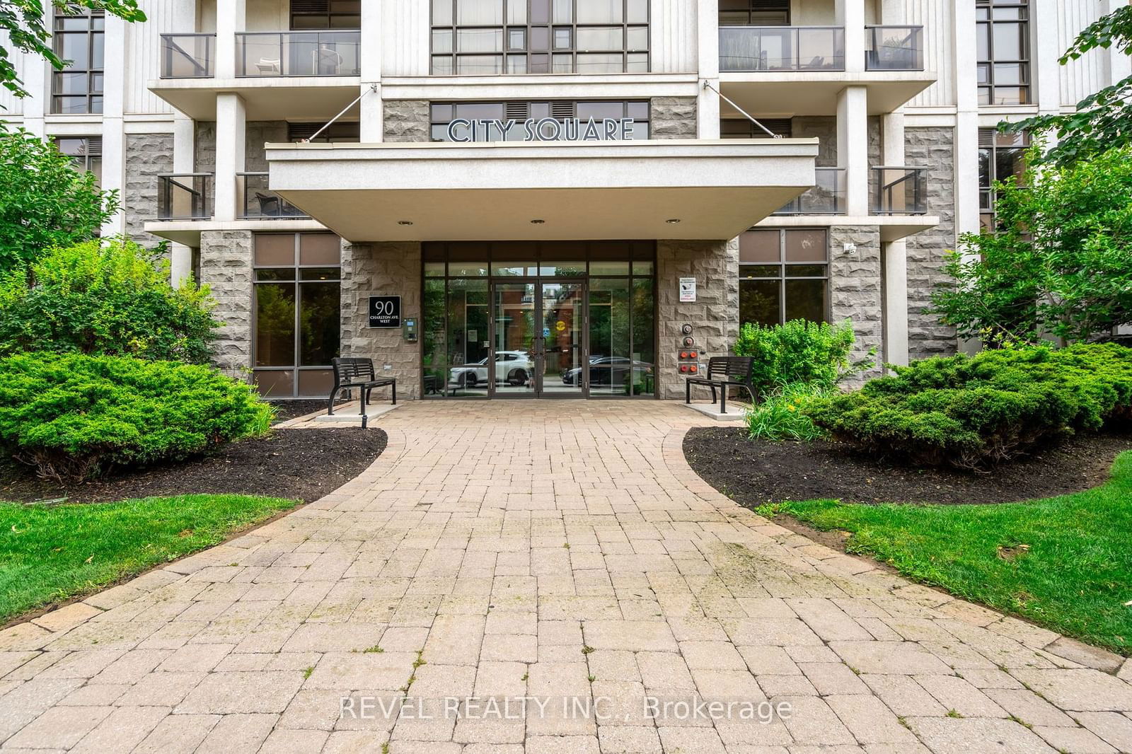 90 Charlton Ave W, unit 308 for sale - image #3