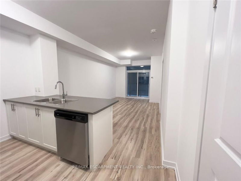 460 DUNDAS St E, unit 301 for sale - image #1