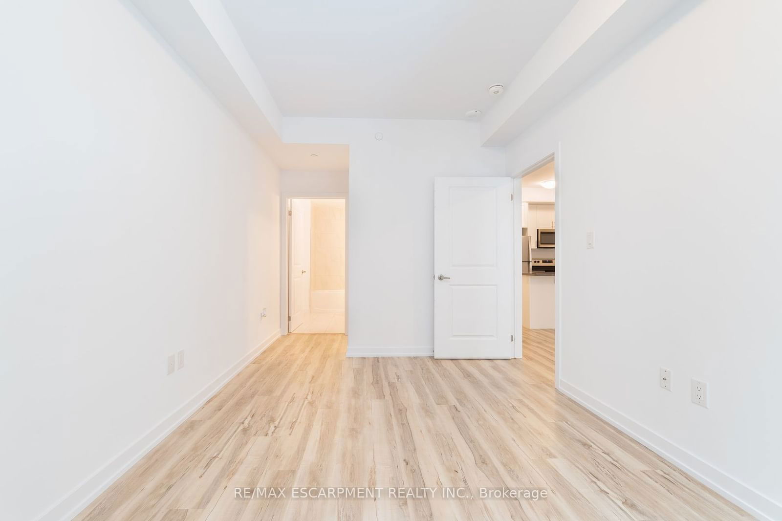 460 DUNDAS St E, unit 301 for sale - image #10