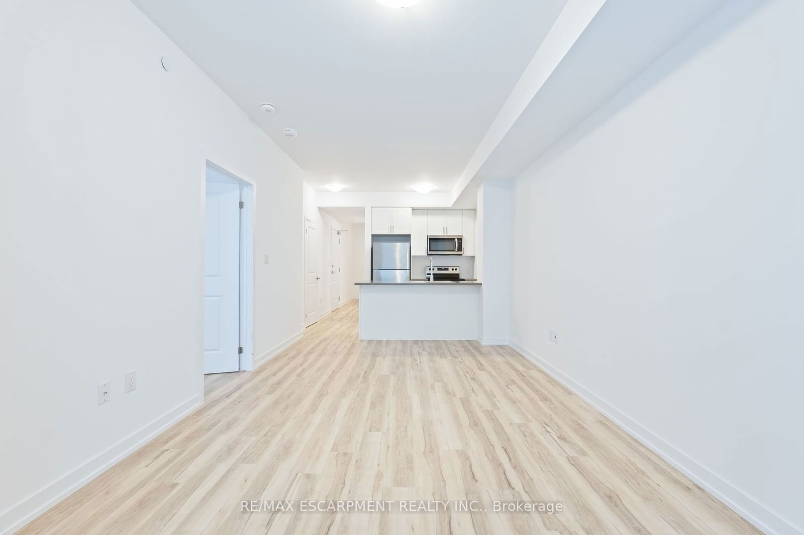 460 DUNDAS St E, unit 301 for sale - image #2