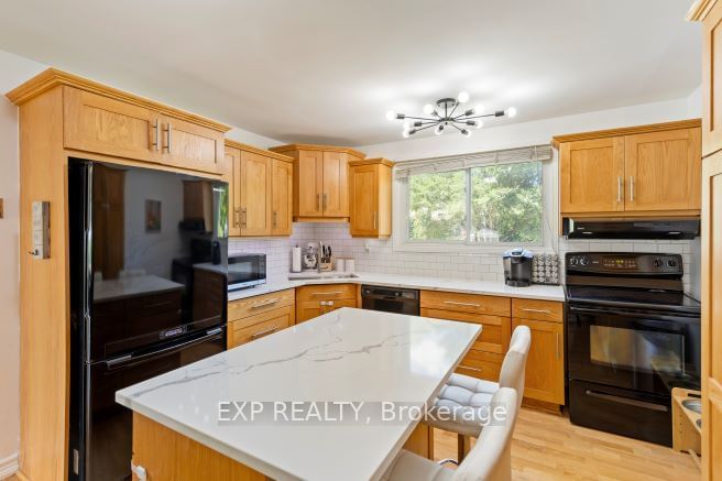 51 Caroga Crt, unit 3 for sale - image #8