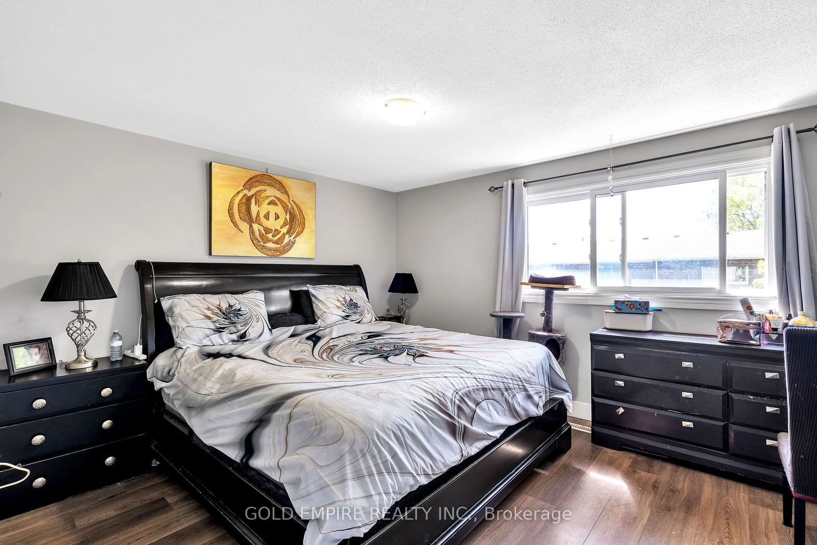 775 Osgoode Dr, unit 31 for sale - image #14