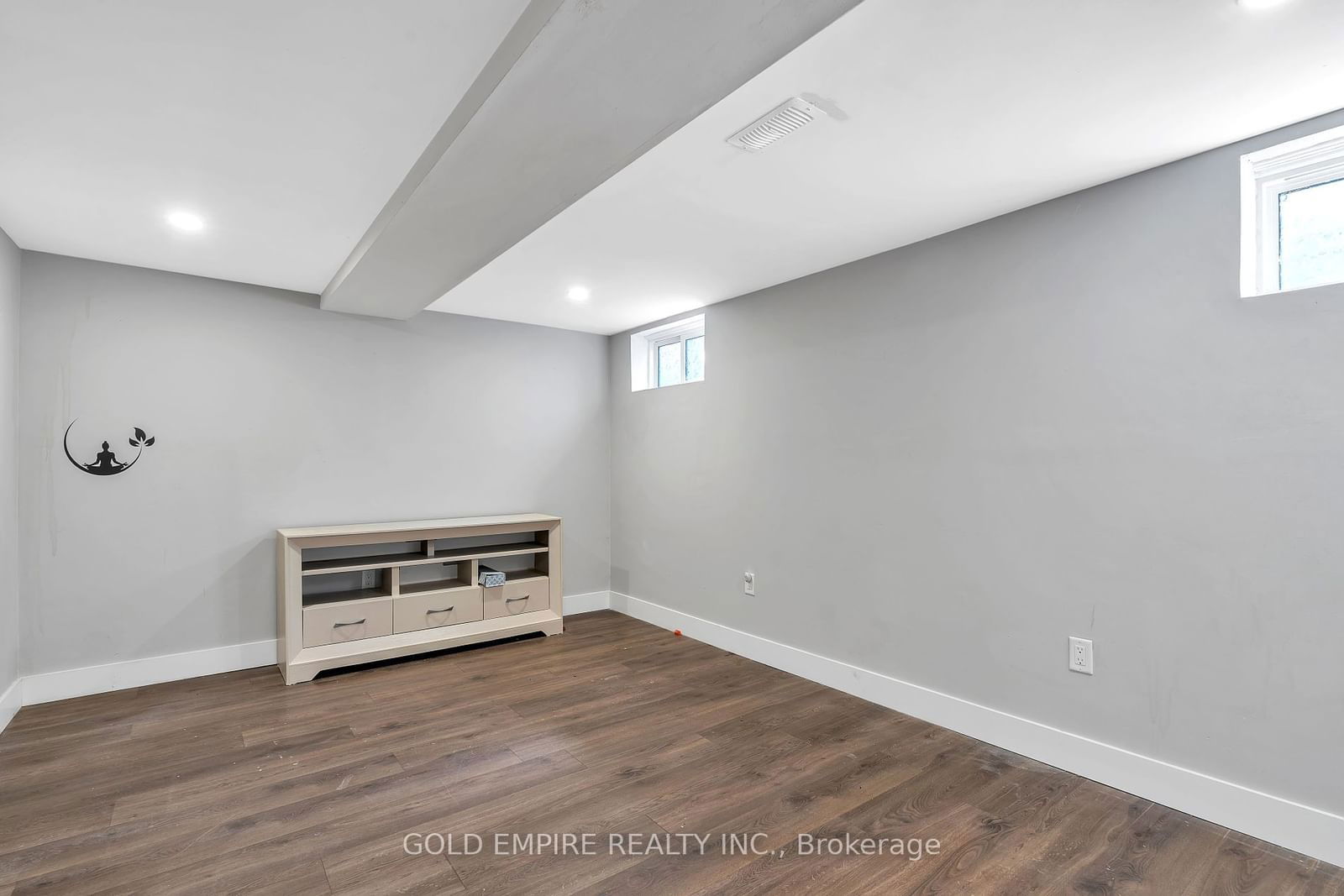 775 Osgoode Dr, unit 31 for sale - image #24