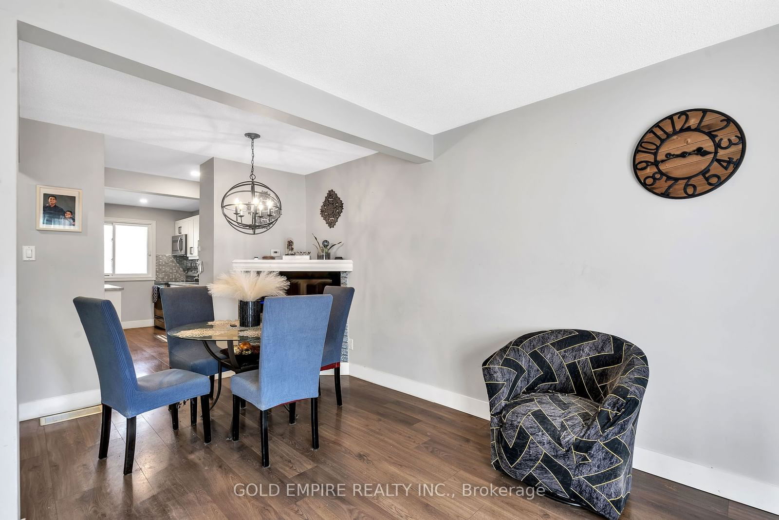 775 Osgoode Dr, unit 31 for sale - image #8