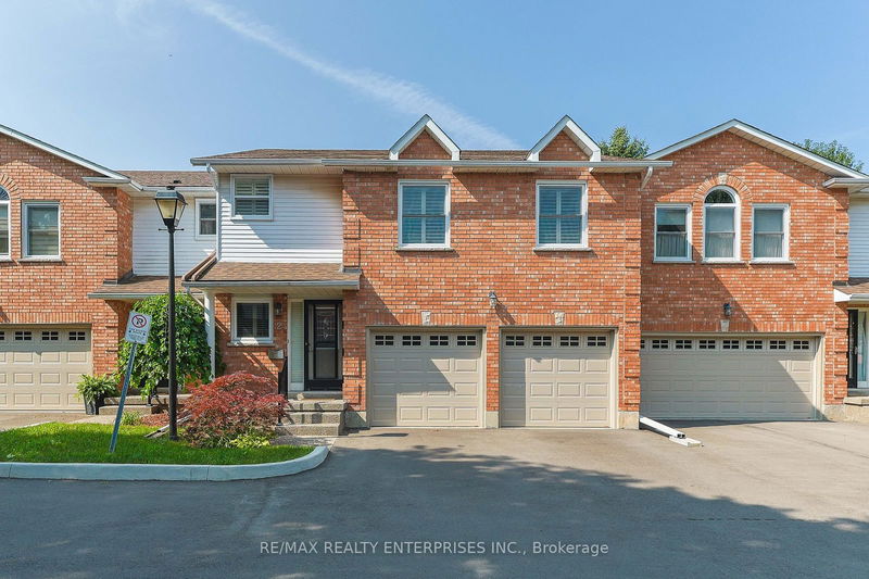 230 Meadowbrook Dr W, unit 2 for sale - image #1