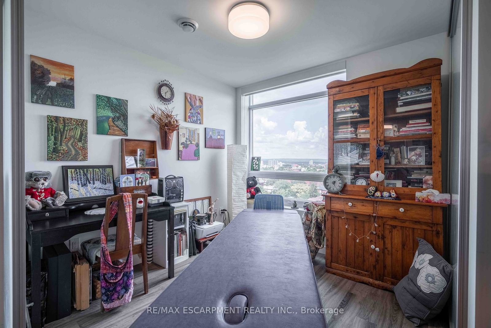 467 Charlton Ave E, unit 506 for sale - image #17