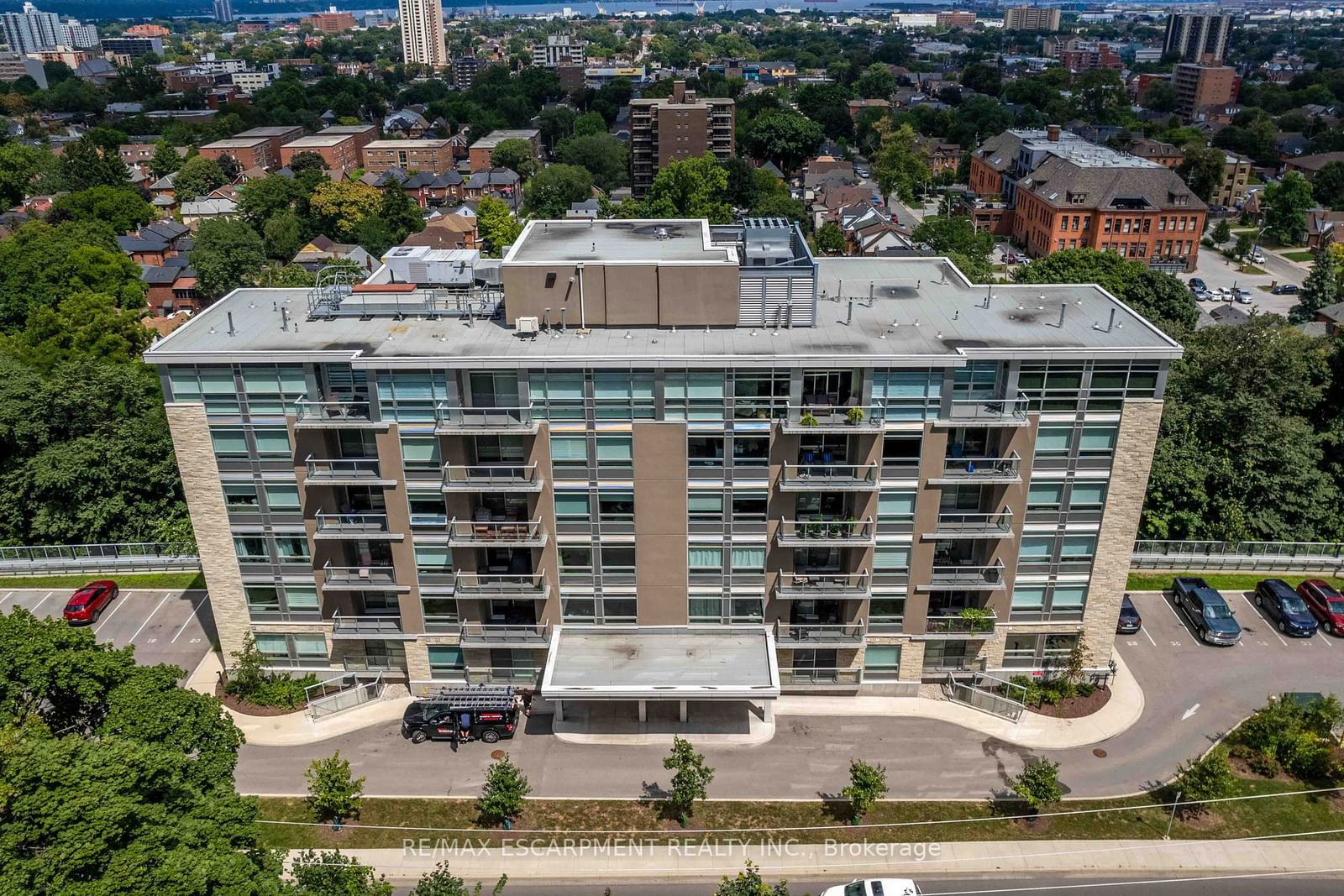 467 Charlton Ave E, unit 506 for sale - image #3