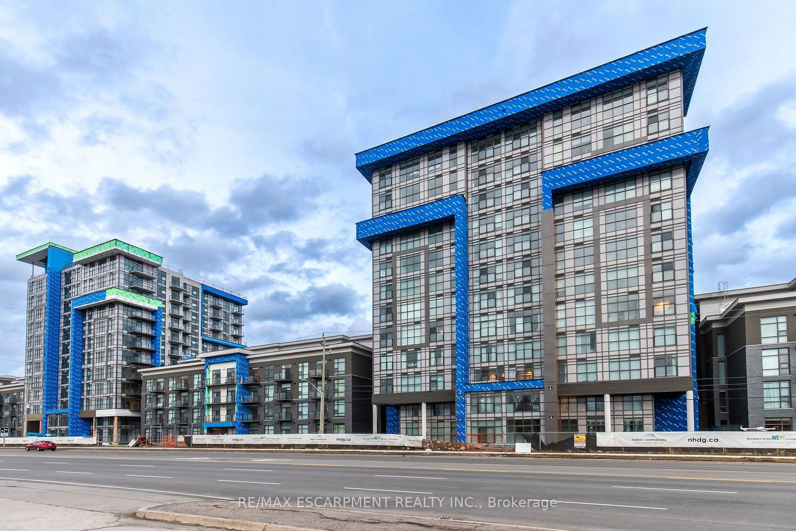 460 Dundas St, unit 1201 for rent - image #1