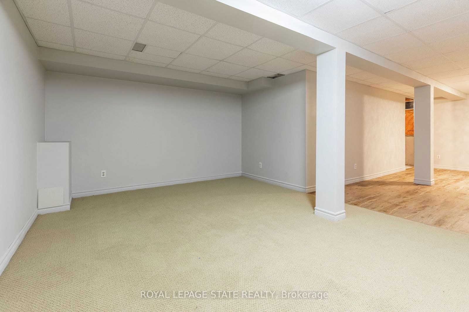 1475 UPPER GAGE Ave, unit 9 for sale - image #35