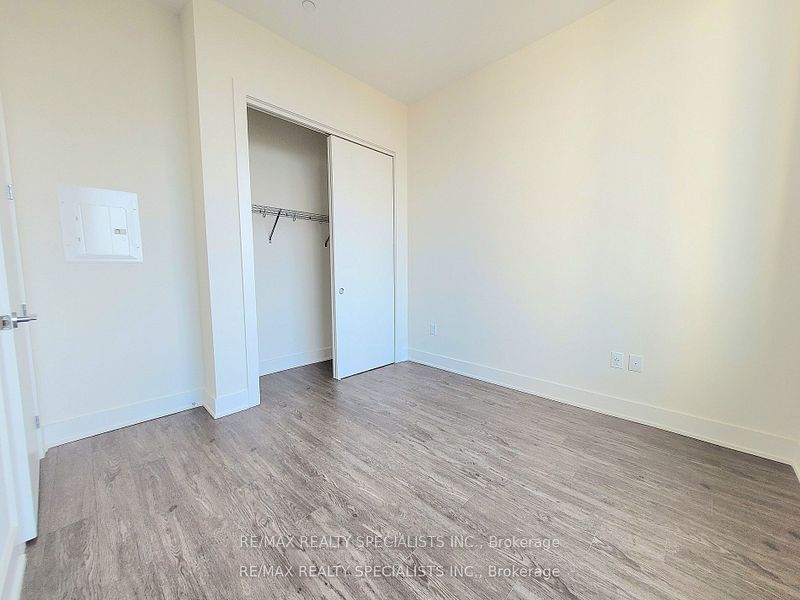 212 King William St, unit 1418 for rent - image #14