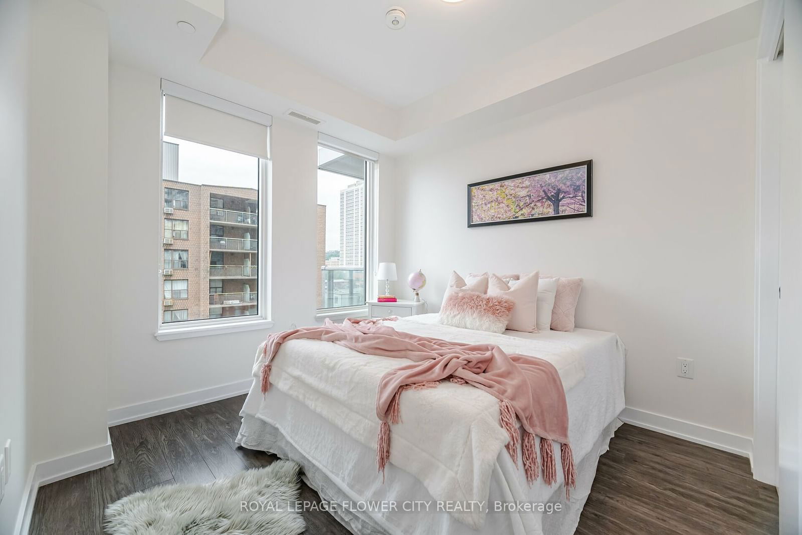 212 King William St, unit 604 for sale - image #21